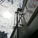 西東京市ひばりヶ丘：美容室の袖看板に文字シート貼りと蛍光灯交換