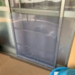 杉並区浜田山：保育園の網戸に保護用透明パンチング板設置